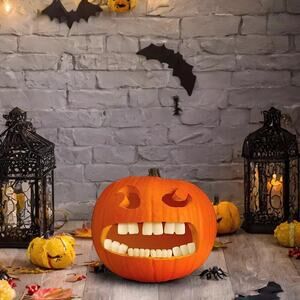 🔥Fun World Glow in the Dark Pumpkin Teeth Decorating Kit BNWT🔥